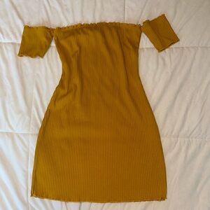Off the shoulder , Yellow, Forever21 Mini dress